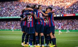 برشلونة يحقق فوزا مثيرا على دورتموند بدوري الأبطال